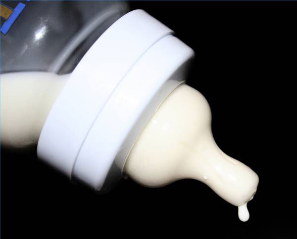Έντονη αντίδραση των φαρμακοποιών για το γάλα βρεφικής ηλικίας