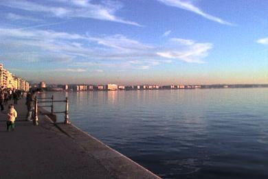 Πλωτό εργαστήριο για των έλεγχο ποιότητας των υδάτων θα αποκτήσει η Θεσσαλονίκη