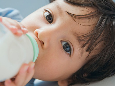 Μόλυνση βρεφών στις ΗΠΑ από βακτήριο σε γάλα σε σκόνη