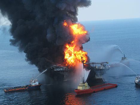 Αποζημίωση από την Halliburton ζητά η BP για την πετρελαιοκηλίδα του Μεξικού