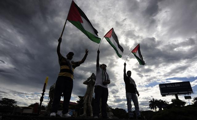 Ως «θετική» κρίνεται η συνάντηση Ισραηλινών και Παλαιστινίων στην Ιορδανία