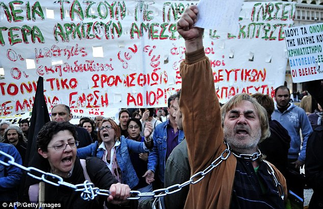 Τελικά ο ελληνικός λαός ηττήθηκε;  Του Γιώργου Στάμκου