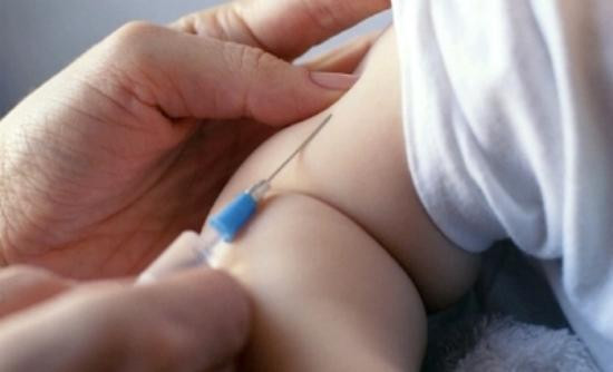 Ενθαρρυντική πρόοδος σε νέο υπό δοκιμή εμβόλιο κατά της μηνιγγίτιδας