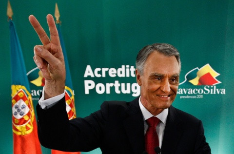 Παραίτηση του «φτωχού» Σίλβα ζητούν χιλιάδες Πορτογάλοι