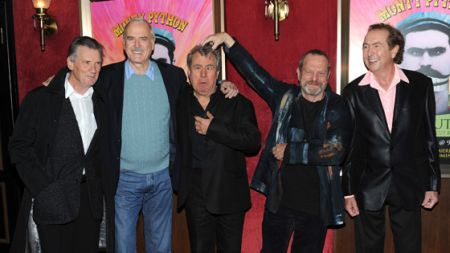 Οι Monty Python επιστρέφουν ως… εξωγήινοι!