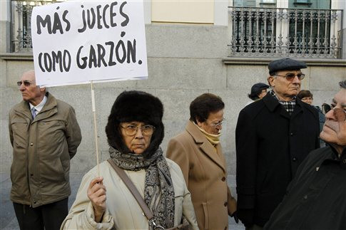 Για «εγκλήματα κατά της ανθρωπότητας» επί Φράνκο έκανε λόγο ο Γκαρθόν στη δίκη του