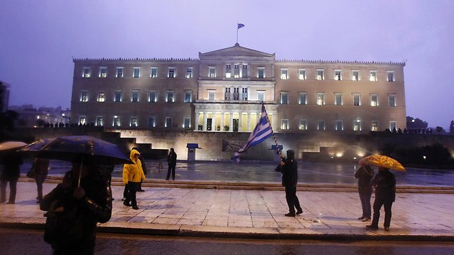 Εγκρίθηκε από  το υπουργικό η συμφωνία για το νέο δάνειο. Την Κυριακή η ψηφοφορία στη Βουλή