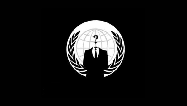 Συλλήψεις 25 ατόμων για συμμετοχή στους Anonymous