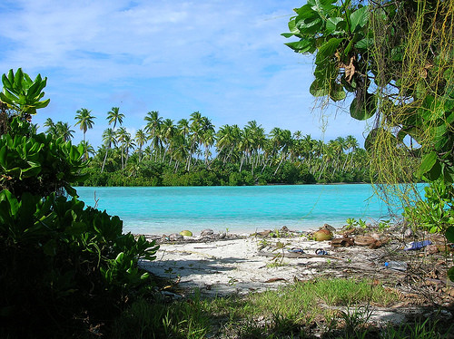 Κιριμπάτι: Η άνοδος της στάθμης της θάλασσας τους διώχνει από το νησί τους