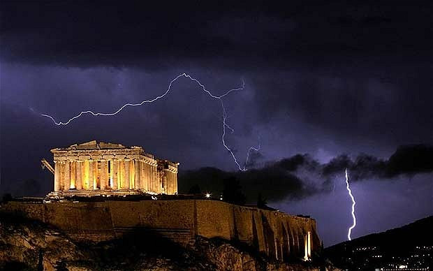 Pimco: Το ελληνικό πακέτο σύντομα θα διαλυθεί