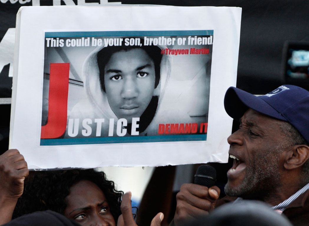 ΗΠΑ: Διαδηλώσεις για τη δολοφονία του 17χρονου Τρέιβον Μάρτιν