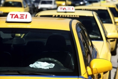 Ψηφίστηκε επί της αρχής το νομοσχέδιο για τα ταξί