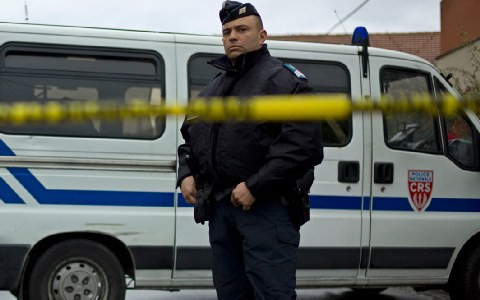 Γαλλία: Τέσσερις έφηβοι δολοφόνησαν συμμαθητή τους κι έκαψαν το πτώμα