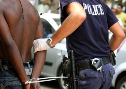 Στους 420 οι συλληφθέντες από τις επιχειρήσεις-σκούπα στο κέντρο της Αθήνας