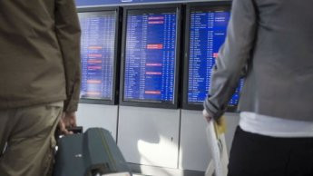 Μετ’ εμποδίων λόγω απεργίας οι πτήσεις στη Γαλλία