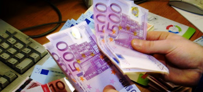 Κατασχέσεις για οφειλές άνω των 300 ευρώ ανακοίνωσε το υπ. Οικονομικών