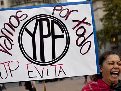 Αργεντινή: Έξι στους δέκα πολίτες εγκρίνουν την κρατικοποίηση της YPF