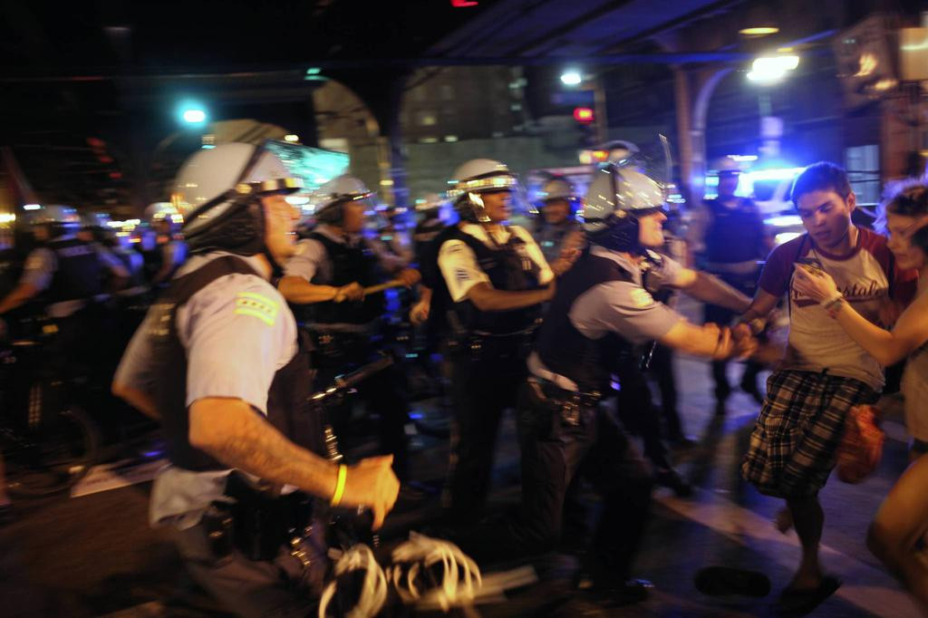 Δεκάδες συλλήψεις και τραυματίες στις αντι-ΝΑΤΟικές διαδηλώσεις στο Σικάγο
