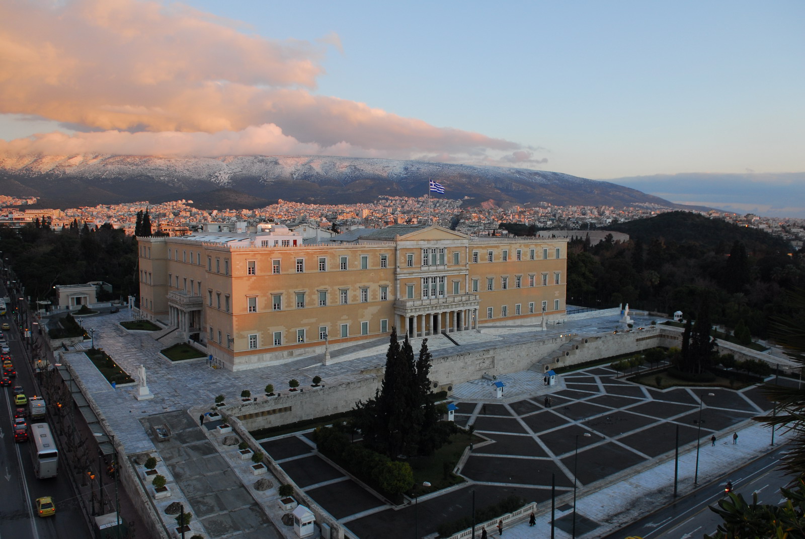 Ενσωμάτωση περίπου στο 80% – Έδρες και ποσοστά κομμάτων