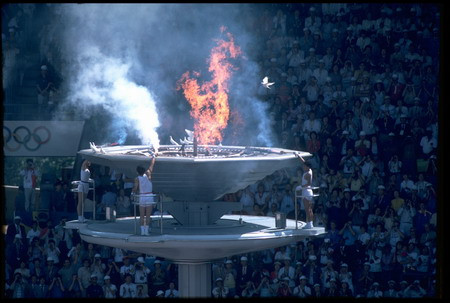 Τελετή έναρξης – Σεούλ 1988: Πλήθος περιστεριών κάηκαν στην ολυμπιακή δάδα