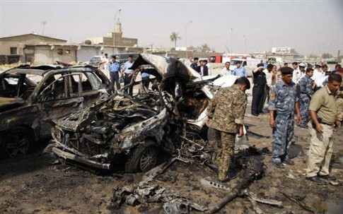 Μπαράζ  βομβιστικών επιθέσεων στο Ιράκ με δεκάδες νεκρούς