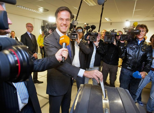Ολλανδία: Οριακή νίκη για τους Φιλελεύθερους δείχνει το exit poll