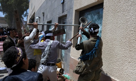 Εισβολή διαδηλωτών στην πρεσβεία των ΗΠΑ στην Υεμένη