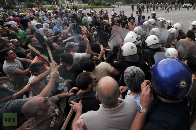 Για πλημμέλημα διώκονται οι 12 εργαζόμενοι στα ναυπηγεία