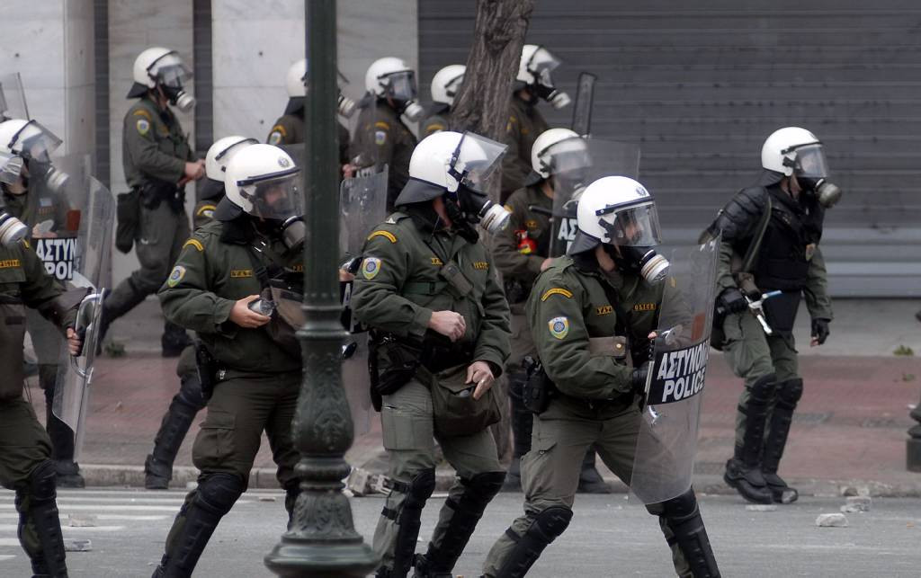 Χιλιάδες αστυνομικοί και δρακόντεια μέτρα ασφαλείας την Τρίτη στην Αθήνα