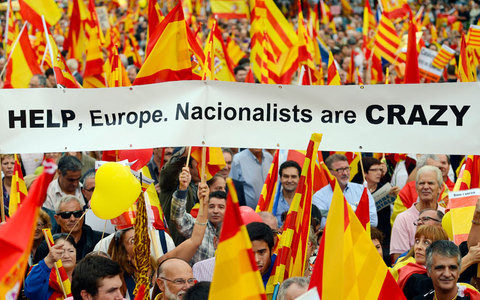 Διαδήλωση στη Βαρκελώνη κατά της καταλανικής ανεξαρτησίας