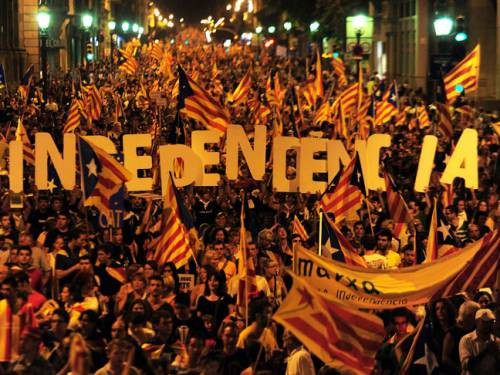 Με προσφυγή στη διεθνή δικαιοσύνη απειλεί η Καταλονία