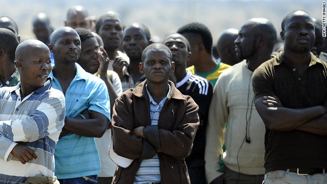 Ν. Αφρική: Εταιρεία εξόρυξης απέλυσε 8.500 απεργούς μεταλλωρύχους
