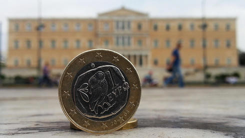 Handelsblatt: Νέο δάνειο 16-20 δισ. ετοιμάζει η ευρωζώνη για Ελλάδα
