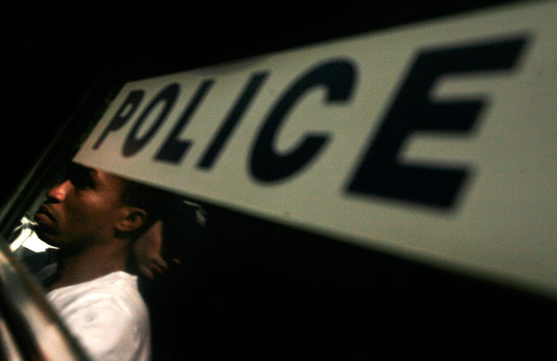 Αστυνομικές ρατσιστικές επιθέσεις και βασανιστήρια