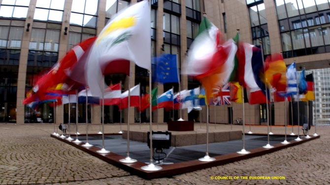 Η συμφωνία του Eurogroup για το χρέος και τη δόση, του Γιάννη Βαρουφάκη
