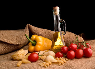 Υγιεινή αλλά ακριβή η μεσογειακή διατροφή