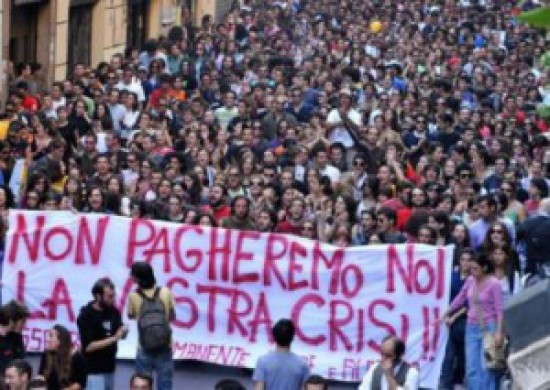 Ιταλία: κοινωνικές συγκρούσεις βλέπουν οι συνδικαλιστές