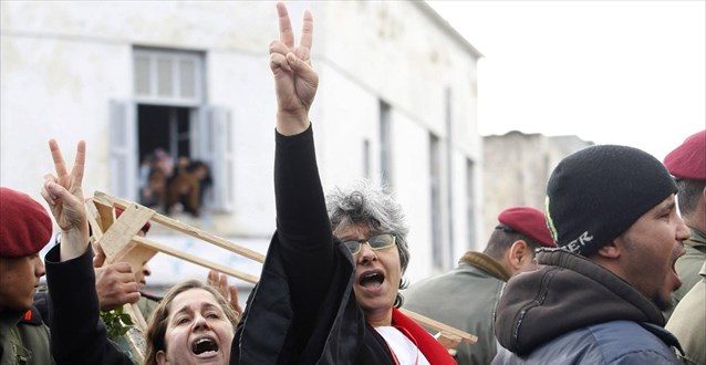 Εμμένει σε κυβέρνηση τεχνοκρατών ο Τυνήσιος πρωθυπουργός