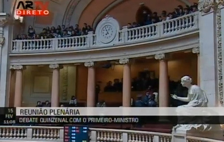 Το Grandola, Vila Morena ήχησε στο πορτογαλικό κοινοβούλιο