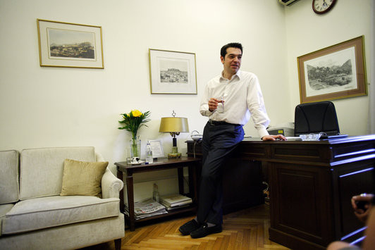 Οριακό προβάδισμα στο ΣΥΡΙΖΑ δίνει δημοσκόπηση της Marc