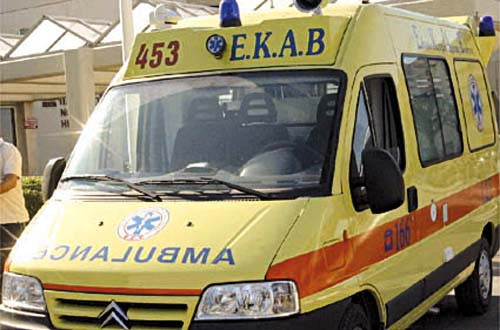 Σάμος: Οδηγός ασθενοφόρου ο διοικητής νοσοκομείου λόγω ελλείψεων