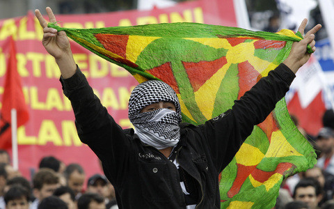 Σε απελευθέρωση Tούρκων αιχμαλώτων θα προχωρήσει το PKK