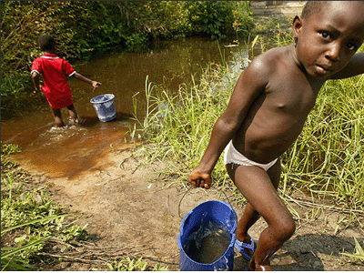 Κάθε μέρα 1.800 παιδιά πεθαίνουν από μολυσμένο νερό