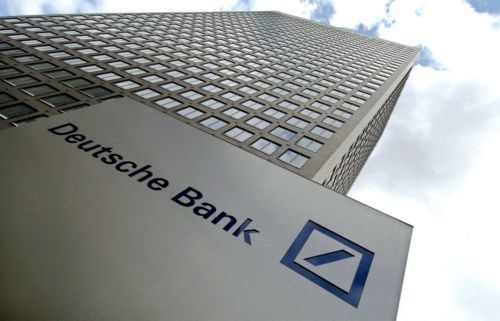 Στέλεχος της Deutsche Bank ζήτησε μείωση αποδοχών στα 4,8 εκ. ευρώ