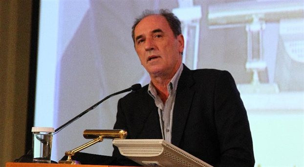 Ανησυχεί για τις καταθέσεις στην Ελλάδα ο Γ.Σταθάκης