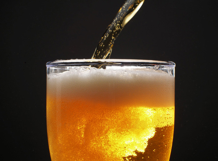 Η γεύση της μπίρας διεγείρει τον εγκέφαλο