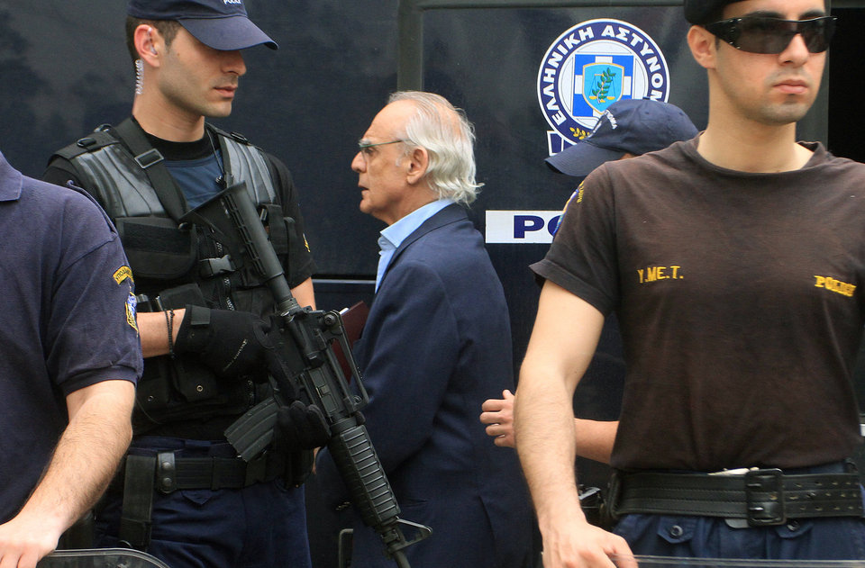 Έτοιμος να μιλήσει για όλα δηλώνει ο Άκης