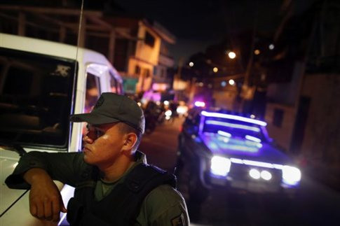 Αμερικανοί διπλωμάτες πυροβολήθηκαν έξω από κλαμπ στο Καράκας