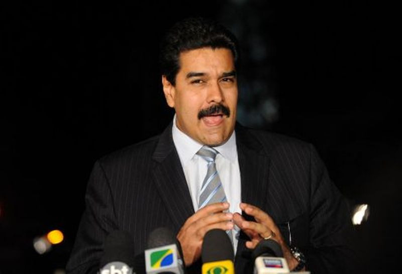 Μαντούρο: Η Βενεζουέλα ανακαλεί τον πρέσβη της στην Αίγυπτο