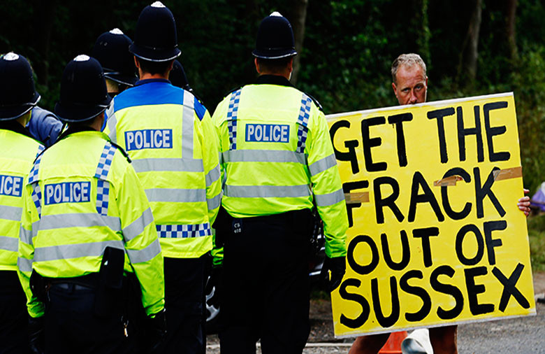 Διαδηλώσεις και ένταση στις «Σκουριές» της Βρετανίας